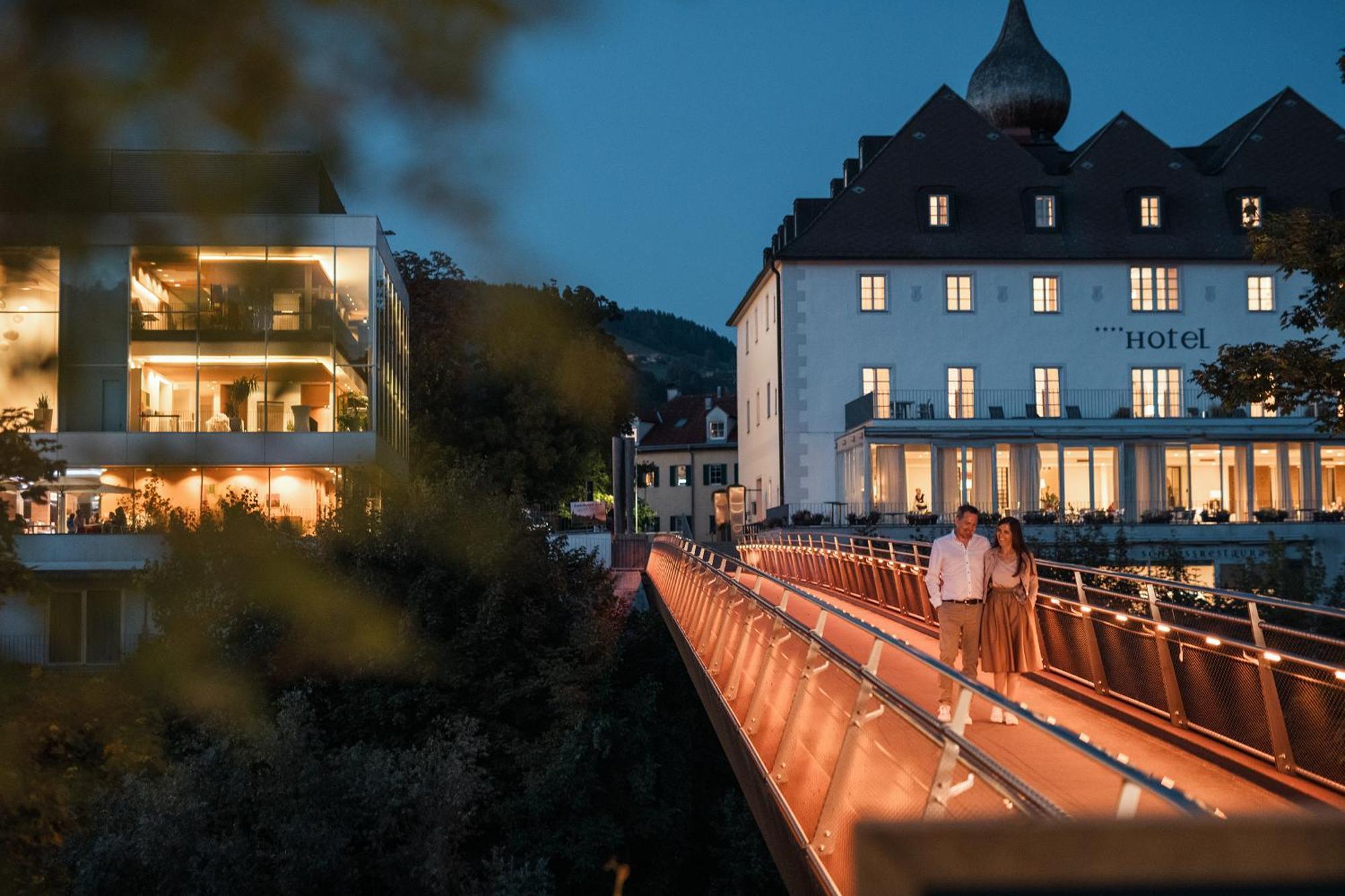 Das Schloss An Der Eisenstrasse ไวด์โฮเฟิน อัน แดร์อิบส์ ภายนอก รูปภาพ