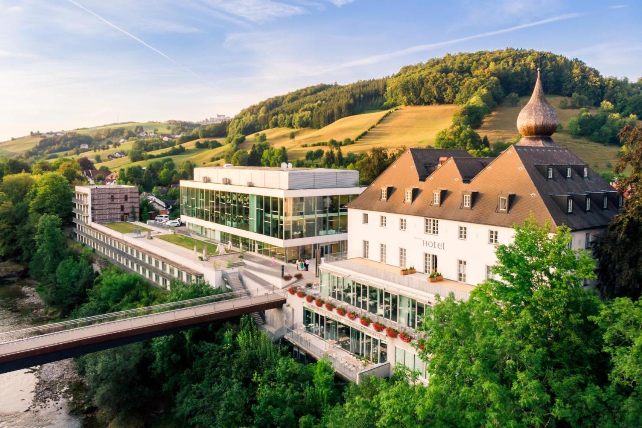 Das Schloss An Der Eisenstrasse ไวด์โฮเฟิน อัน แดร์อิบส์ ภายนอก รูปภาพ